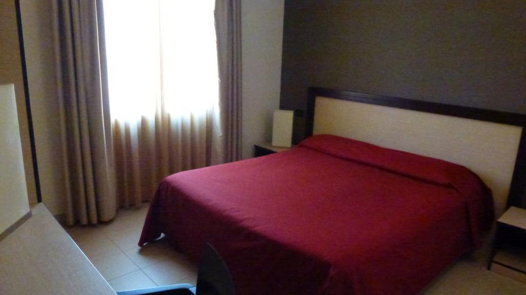 Hotel Il Portico Favignana Buitenkant foto