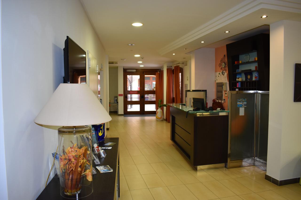 Hotel Il Portico Favignana Buitenkant foto
