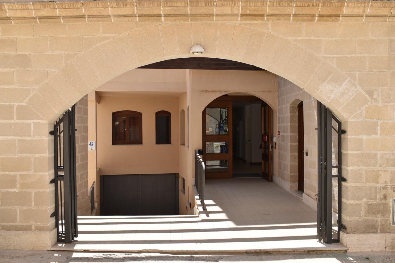 Hotel Il Portico Favignana Buitenkant foto